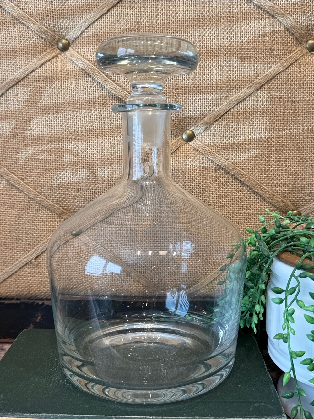 Clear Glass Decanter with Stopper